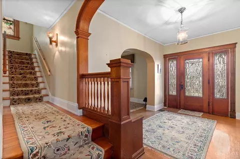 Entry Way - 1141 Overlook Ave, Cincinnati, OH 45238 photo 4 of 4