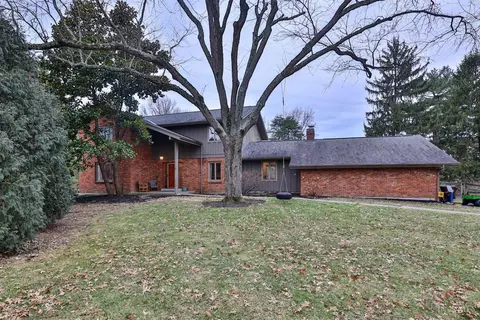616 Hickory Hill Ln, Wyoming, OH 45215