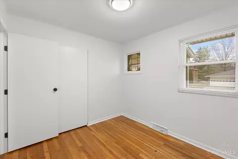 291 Lux Ave, Cincinnati, OH 45216 photo 10