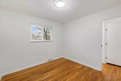 291 Lux Ave, Cincinnati, OH 45216 photo 16