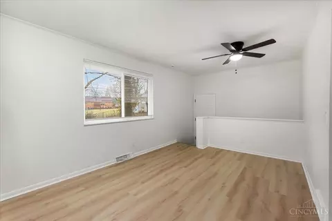 291 Lux Ave, Cincinnati, OH 45216 photo 5