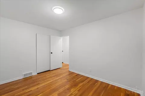 291 Lux Ave, Cincinnati, OH 45216 photo 13