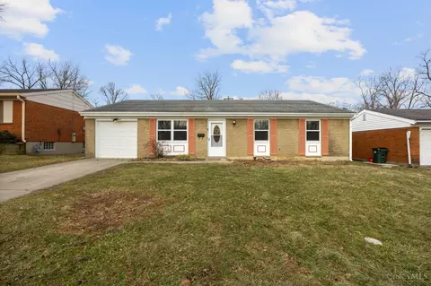 11439 Riga Ct, Forest Park, OH 45240