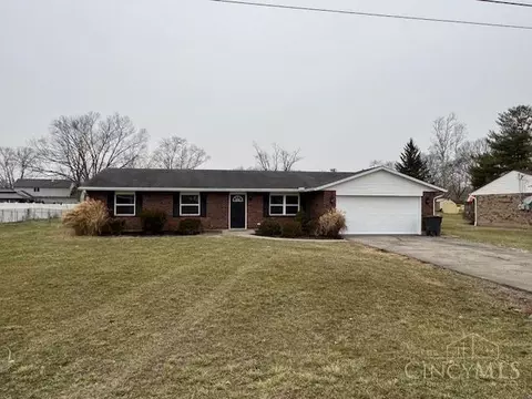 2959 Weeping Willow Dr, Hamilton, OH 45011