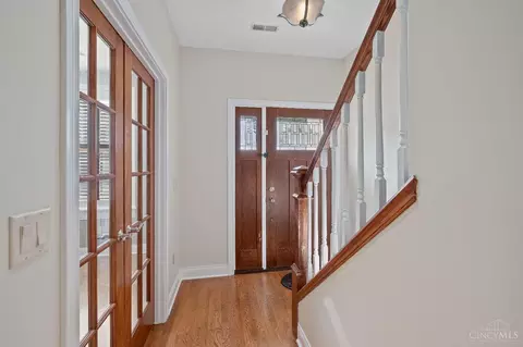 1121 Wareham Dr, Cincinnati, OH 45202 photo 5
