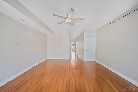 1121 Wareham Dr, Cincinnati, OH 45202 photo 18