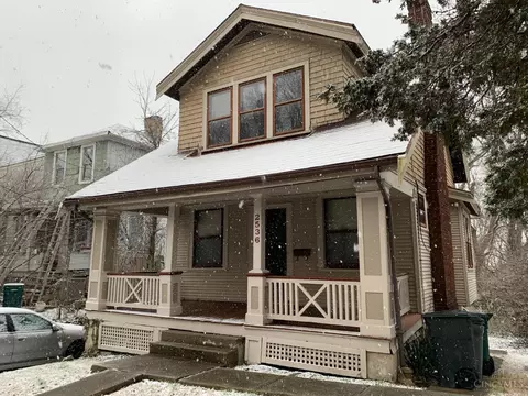 2536 Cleinview Ave, Cincinnati, OH 45206