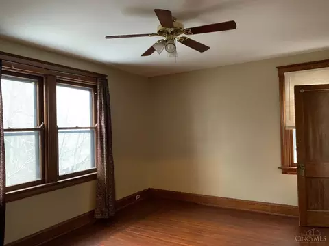 Bedroom - 2536 Cleinview Ave, Cincinnati, OH 45206 photo 4 of 4