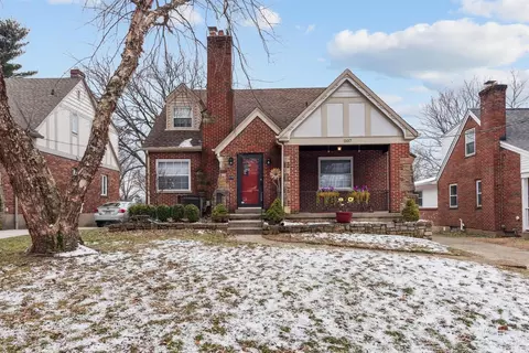 1107 Betty Ln, Cincinnati, OH 45238