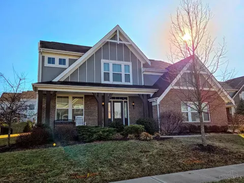 1483 Eagle Ct, Hamilton Township, OH 45039