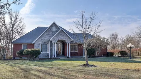 4737 Tall Oak Dr, Aurora, IN 47001