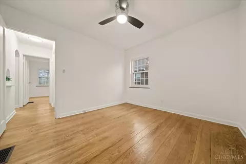6732 Hampton Dr, Silverton, OH 45236 photo 15