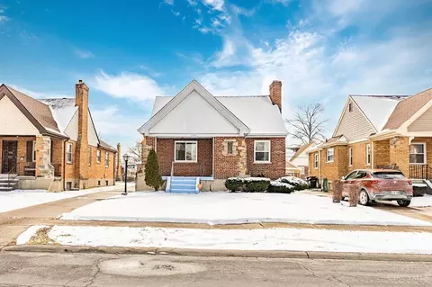 1841 Glendon Pl, Cincinnati, OH 45237 photo 2