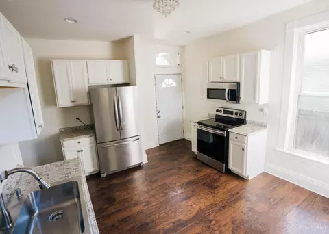 Kitchen - 1708 Fairfax Ave, Cincinnati, OH 45207 photo 2 of 2