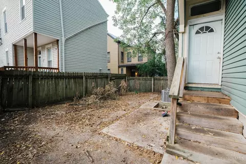 Exterior - 1708 Fairfax Ave, Cincinnati, OH 45207 photo 1 of 3