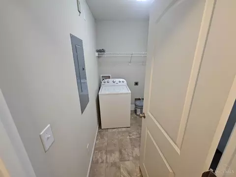 470 Heritage Sq, Harrison, OH 45030 photo 19