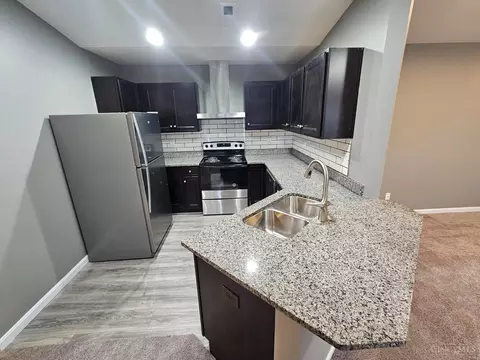 470 Heritage Sq, Harrison, OH 45030 photo 10