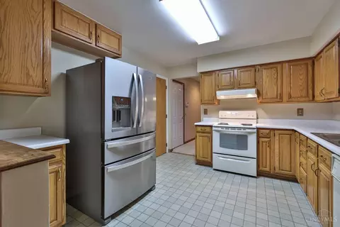 496 Wesley Dr, Cincinnati, OH 45244 photo 14