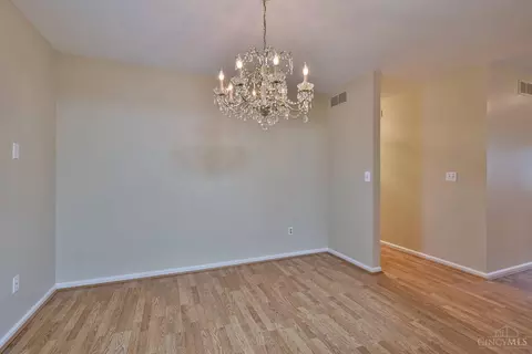 496 Wesley Dr, Cincinnati, OH 45244 photo 12