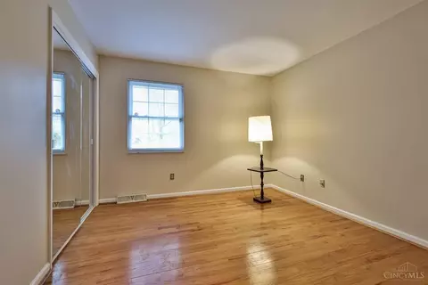 496 Wesley Dr, Cincinnati, OH 45244 photo 21
