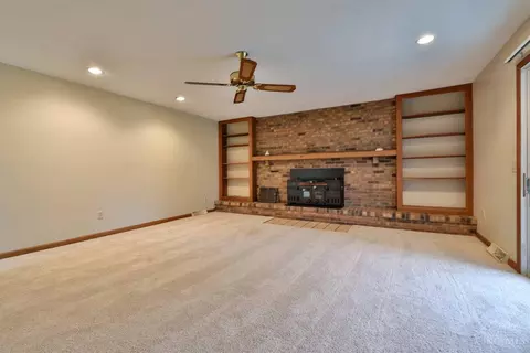 496 Wesley Dr, Cincinnati, OH 45244 photo 9