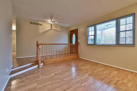 496 Wesley Dr, Cincinnati, OH 45244 photo 6