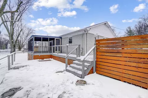 Exterior - 3842 Field Ln, Cincinnati, OH 45255 photo 6 of 11