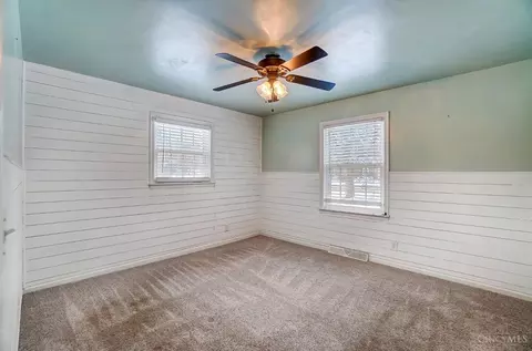 Bedroom - 3842 Field Ln, Cincinnati, OH 45255 photo 1 of 9