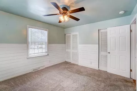 Bedroom - 3842 Field Ln, Cincinnati, OH 45255 photo 3 of 9
