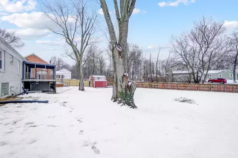 Exterior - 3842 Field Ln, Cincinnati, OH 45255 photo 10 of 11