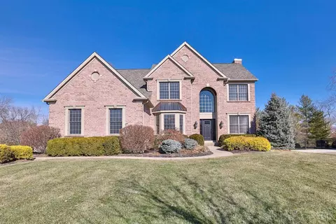 6685 Sandy Shores Dr, Loveland, OH 45140