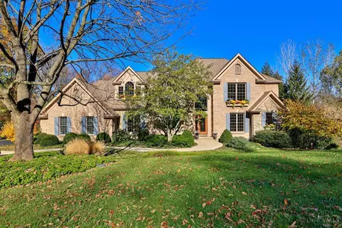 7640 Overlook Hills Ln, Cincinnati, OH 45244