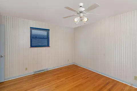 1202 Immaculate Ln, Cincinnati, OH 45255 photo 8