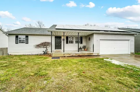 120 Elizabeth Dr, Hillsboro, OH 45133
