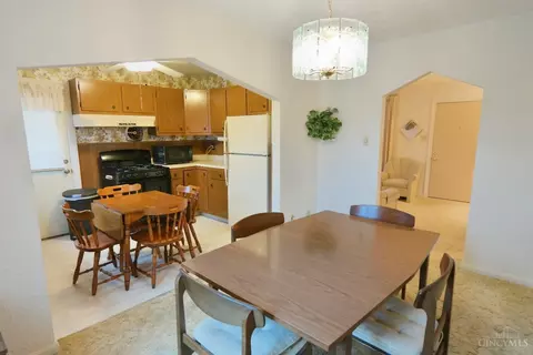 5630 Biscayne Ave, Cincinnati, OH 45248 photo 6