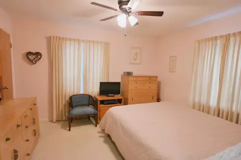 5630 Biscayne Ave, Cincinnati, OH 45248 photo 9
