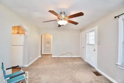 Living - 5643 Biscayne Ave, Cincinnati, OH 45248 photo 4 of 4