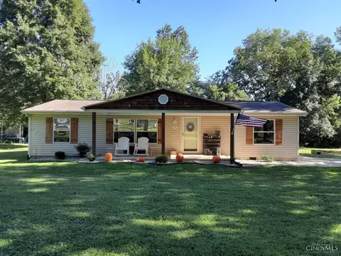 129 Maple Ave, Washington Twp, OH 45171