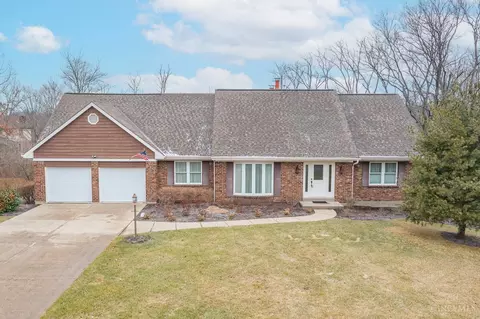 7988 New Brunswick Dr, West Chester, OH 45241