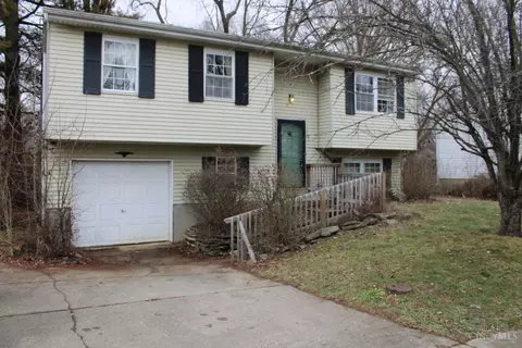 658 Barg Salt Run Rd, Cincinnati, OH 45244