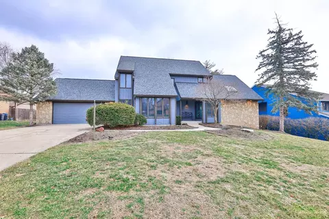 1903 Harrowgate Hill Ln, Fairfield, OH 45014