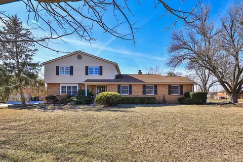 10079 Sprucewood Ln, West Chester, OH 45241