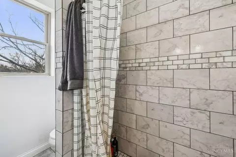 2211 Sauer Ave, Cincinnati, OH 45219 photo 30