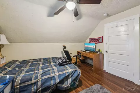 2211 Sauer Ave, Cincinnati, OH 45219 photo 24