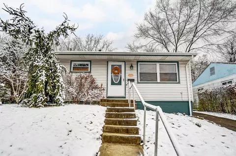 4704 Kirby Ave, Cincinnati, OH 45223