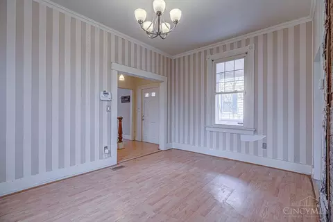 2707 Silverleaf Ave, Cincinnati, OH 45212 photo 9