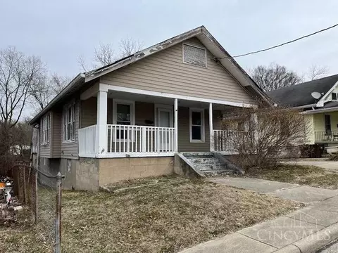 Exterior - 62 Ridge Ave, Cleves, OH 45002 photo 3 of 4