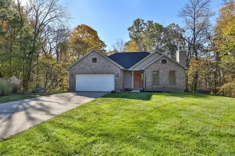 1251 Lucerne Ln, Lawrenceburg, IN 47025
