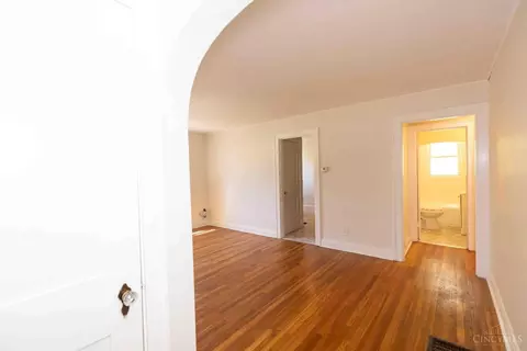 Living - 2831 Robert Ave, Cincinnati, OH 45211 photo 1 of 3