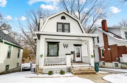 4330 Watterson St, Cincinnati, OH 45227